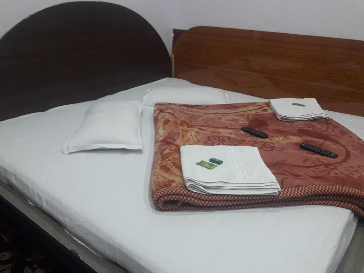 Hotel Rajvihar Pachmarhī Extérieur photo