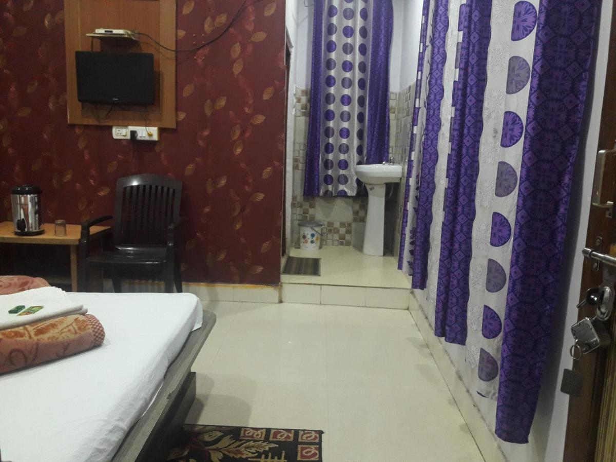 Hotel Rajvihar Pachmarhī Extérieur photo