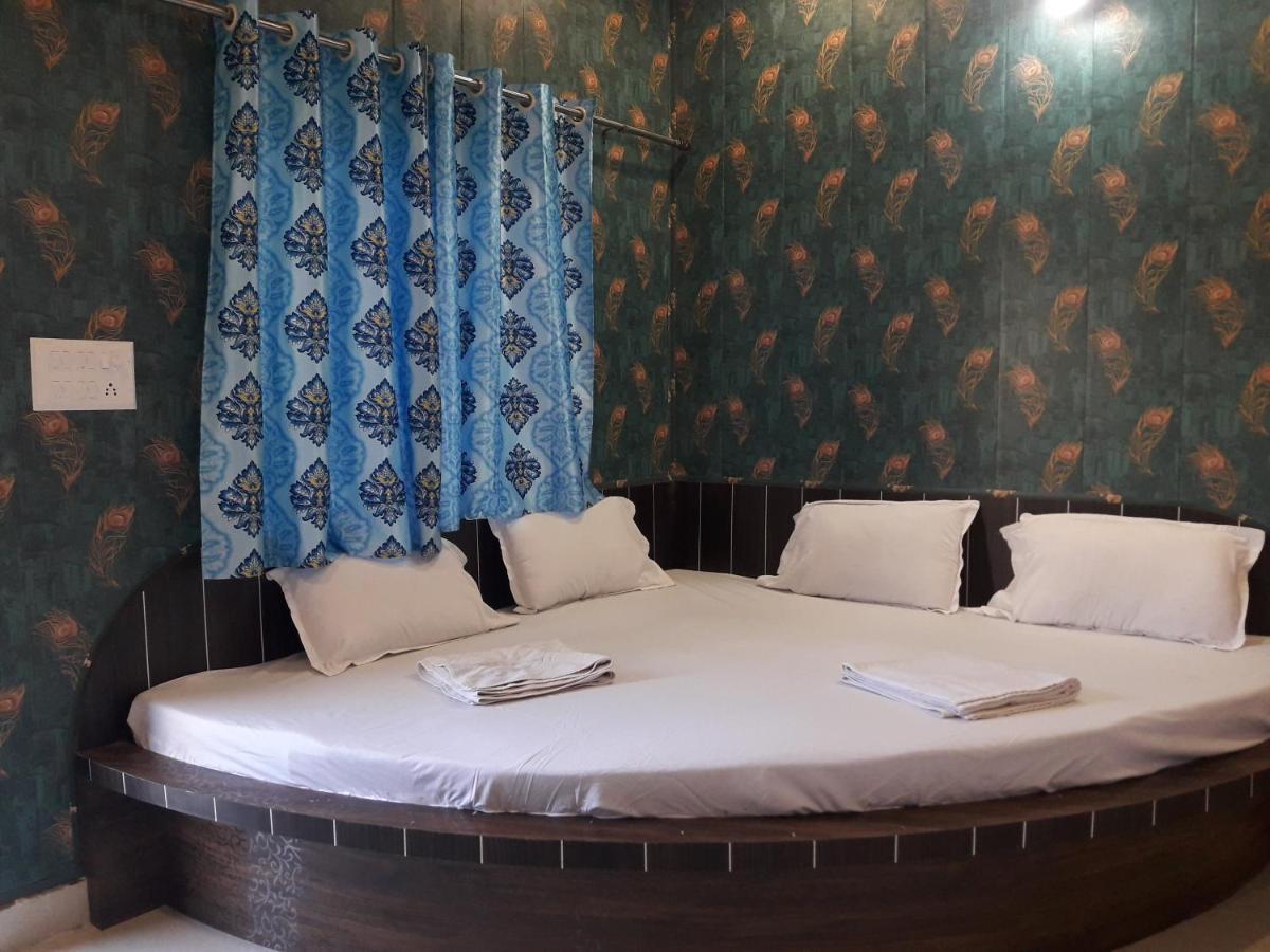 Hotel Rajvihar Pachmarhī Extérieur photo