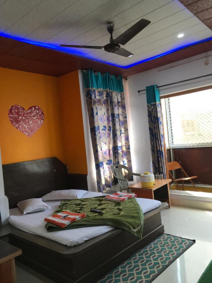 Hotel Rajvihar Pachmarhī Extérieur photo