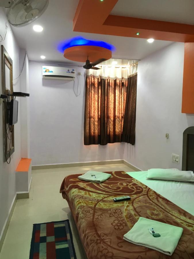 Hotel Rajvihar Pachmarhī Extérieur photo